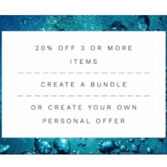 Alex and Ani Comma Limited Edition Bracelet - Picture 4 of 4